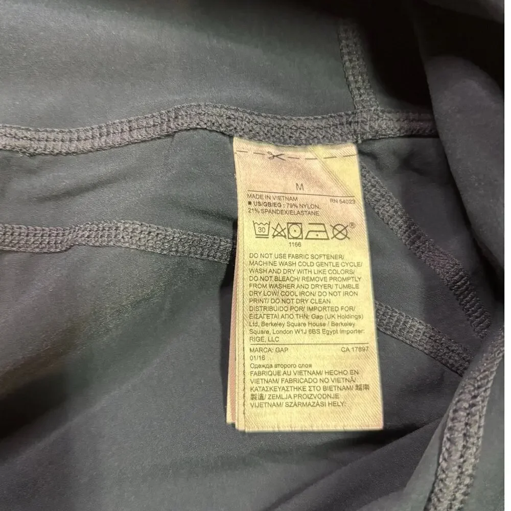 2 Pair of Cropped Leggings Women's Medium Calvin Klein & Gap Fit Yoga, Athletic
